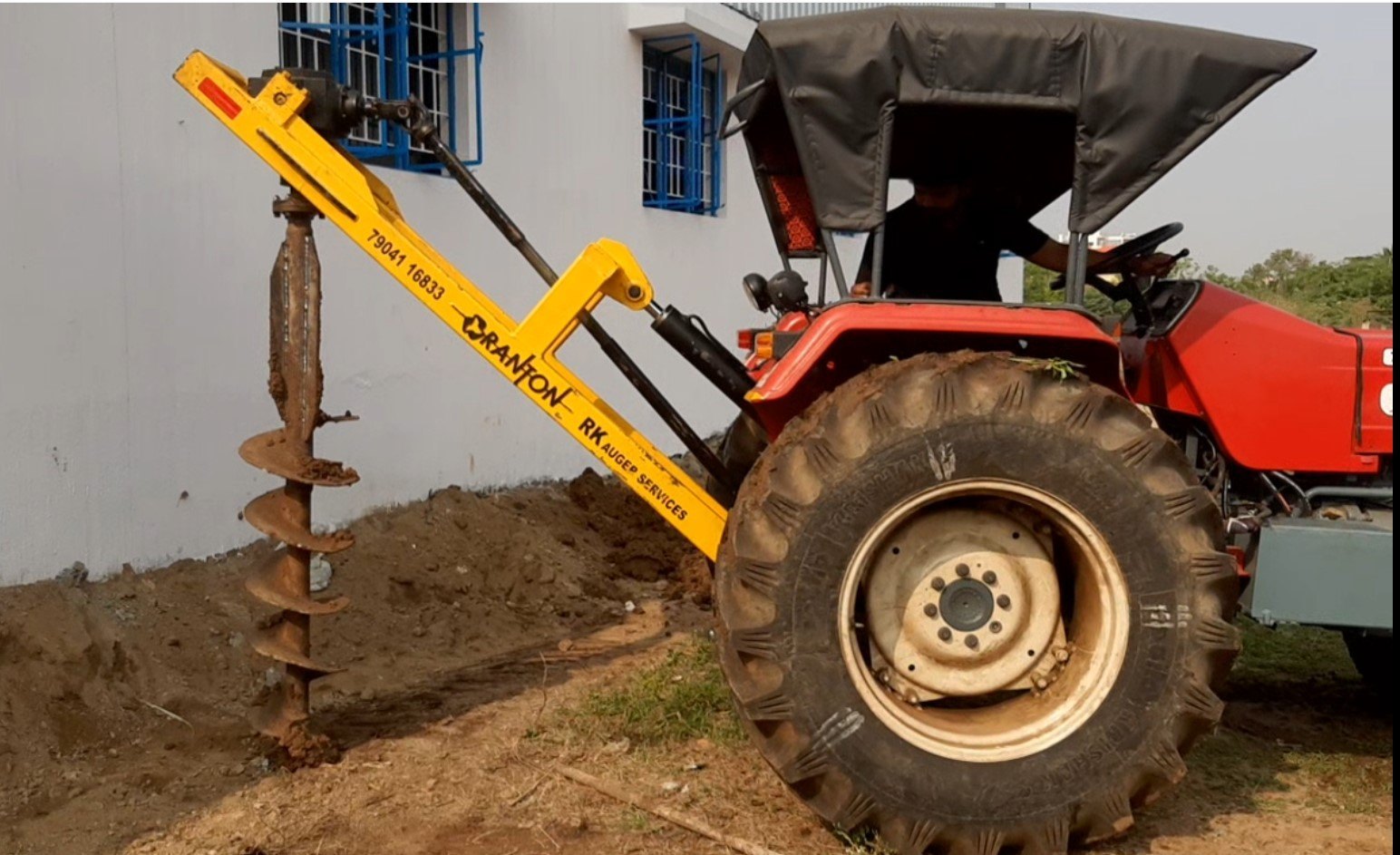 Post Hole Tractor Mounted Drilling Rig