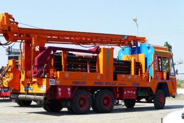 Riggers International drilling equipment
